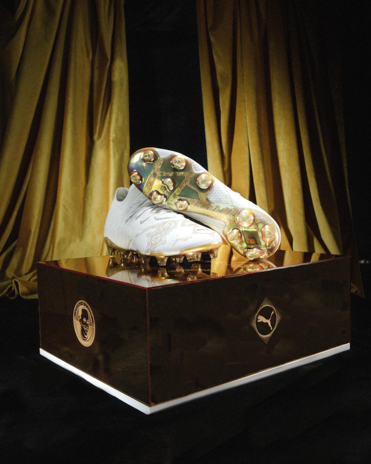 Neymar Football Boots