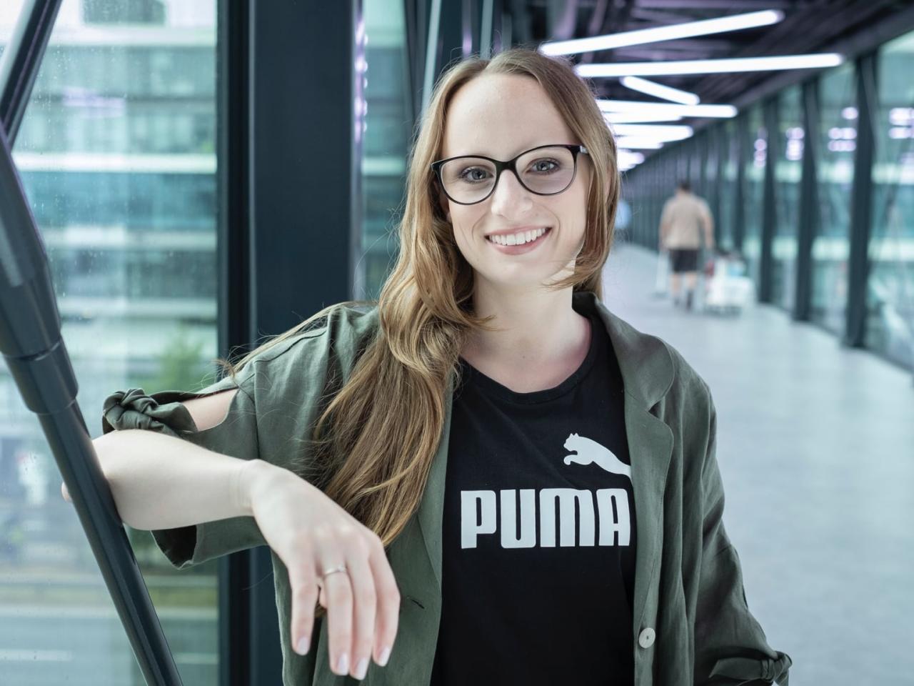 PUMA employee on the PUMA bridge